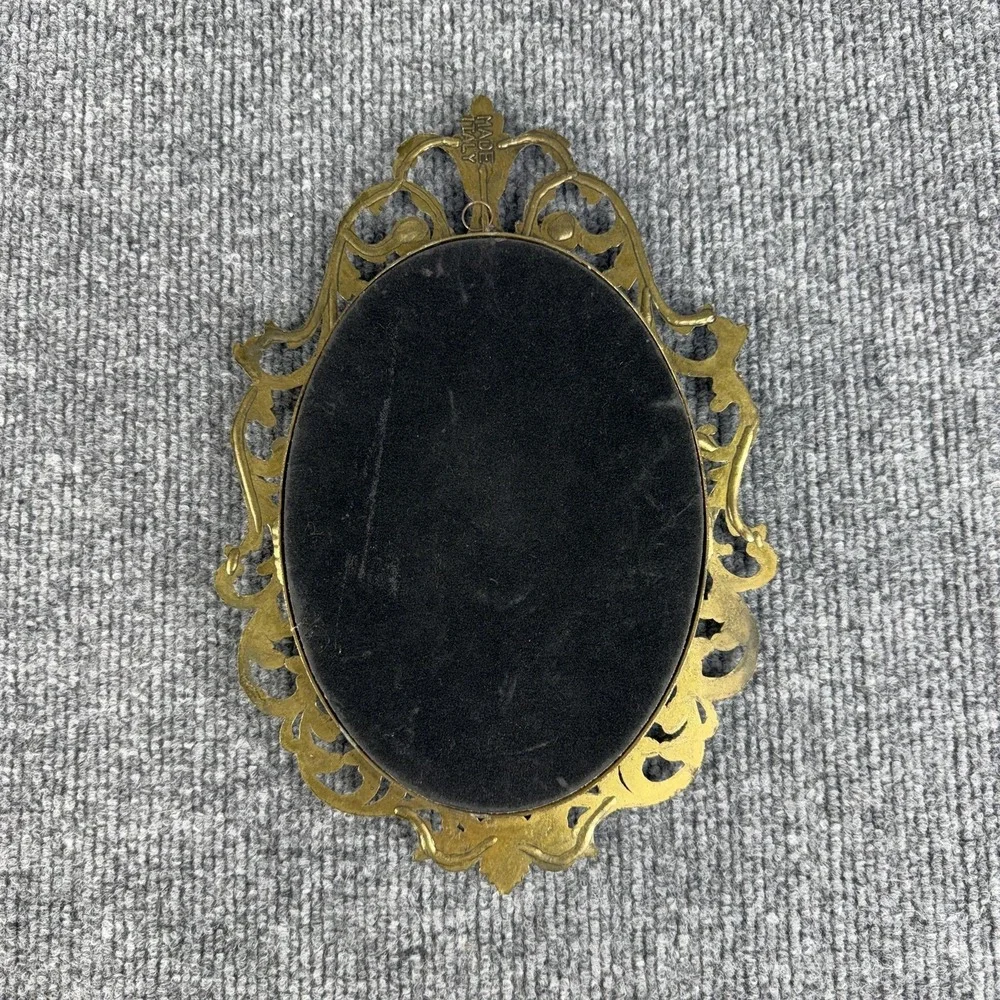 The Unbranded Brand item small